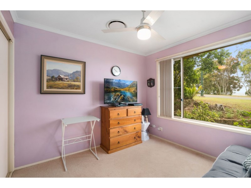 20 Champagne Drive, Tweed Heads South NSW 2486