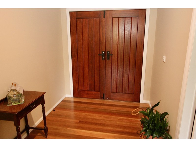 8 Biral Close, Bilambil NSW 2486