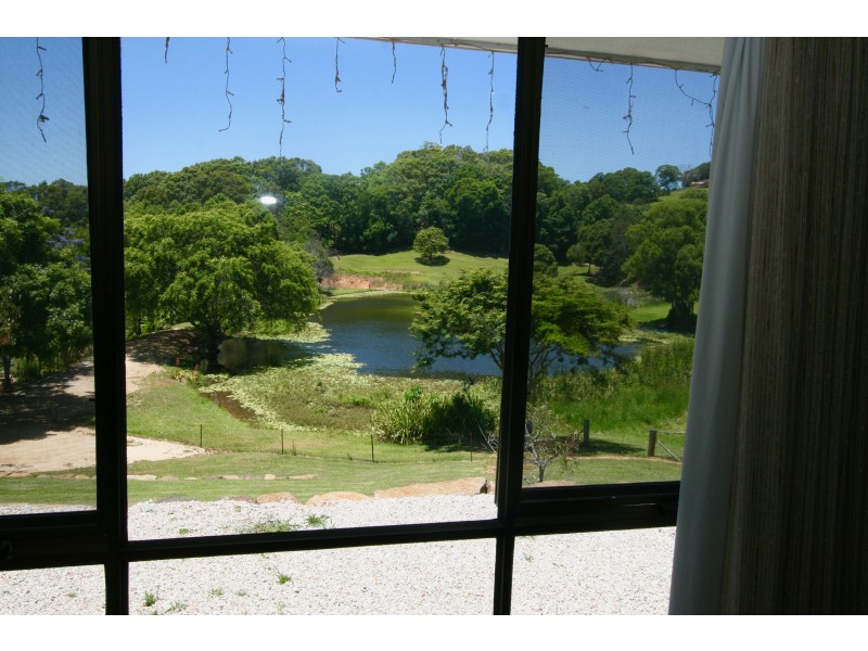 8 Biral Close, Bilambil NSW 2486