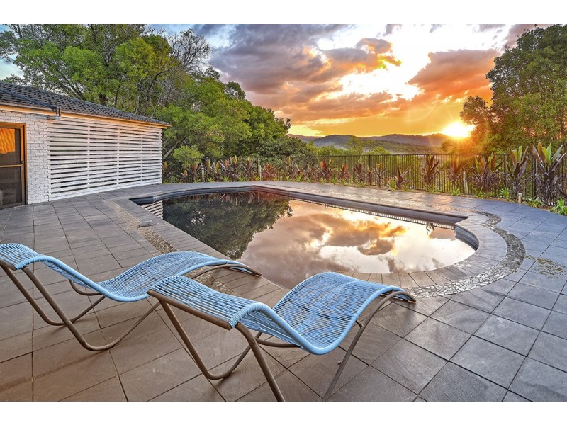 10 Dalwood Court, Tallebudgera QLD 4228