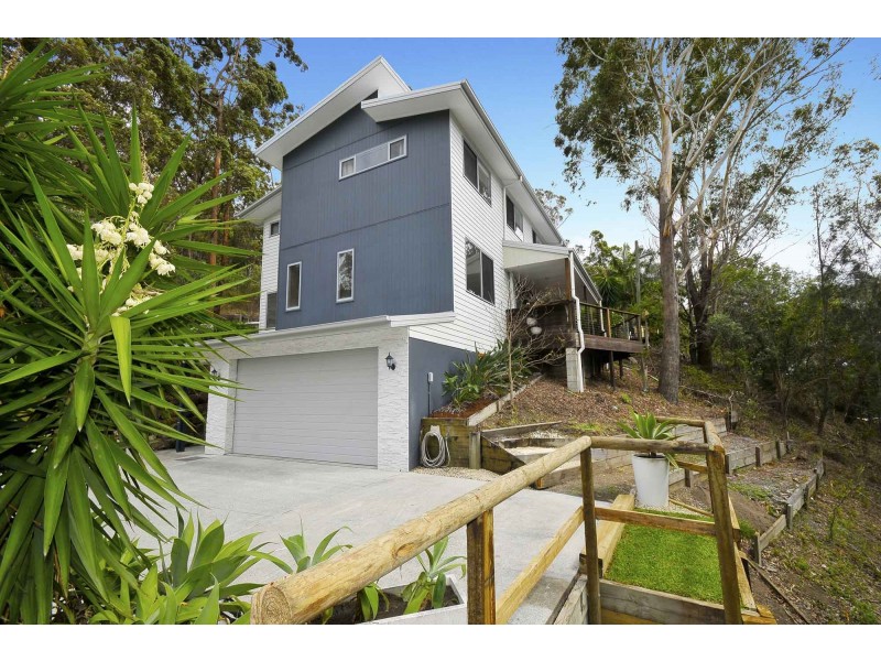 169 Galleon Way, Currumbin Waters QLD 4223