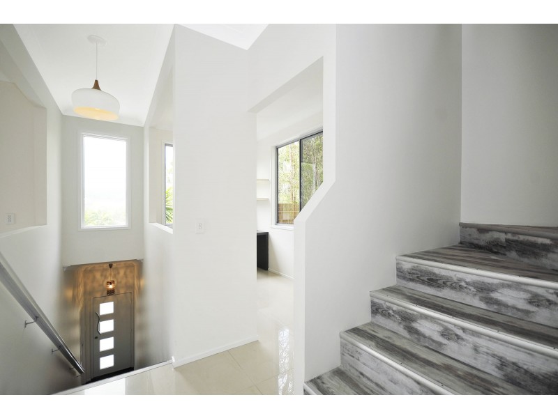 169 Galleon Way, Currumbin Waters QLD 4223