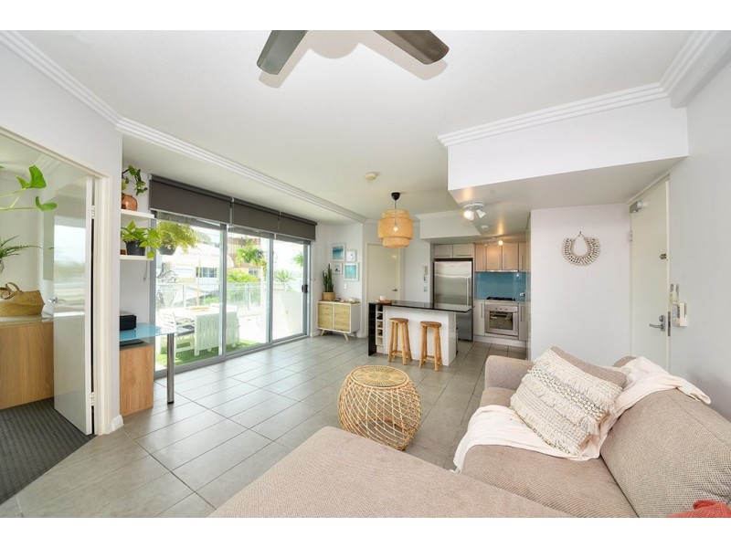 2101/10 Fifth Avenue, Palm Beach QLD 4221