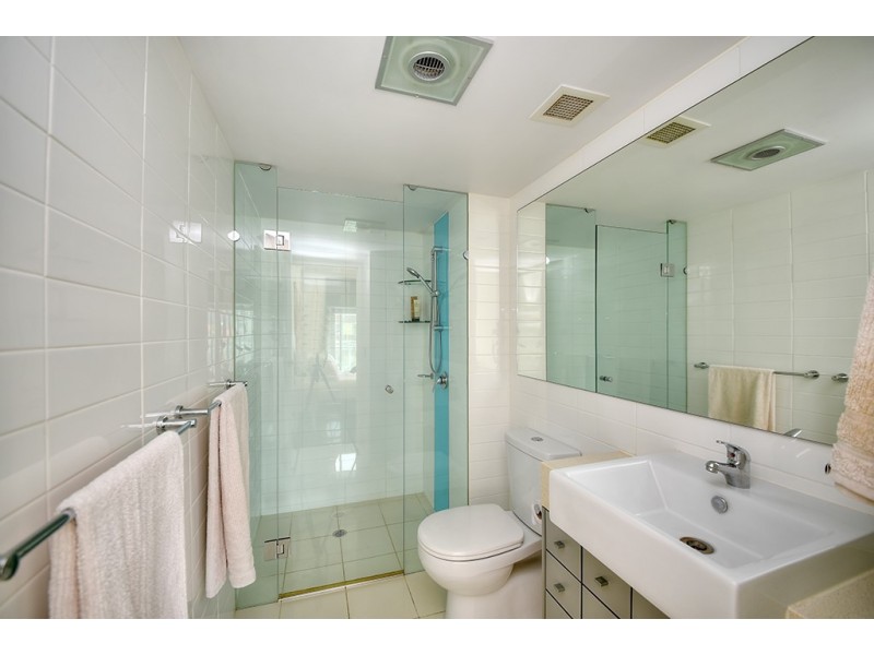 2101/10 Fifth Avenue, Palm Beach QLD 4221