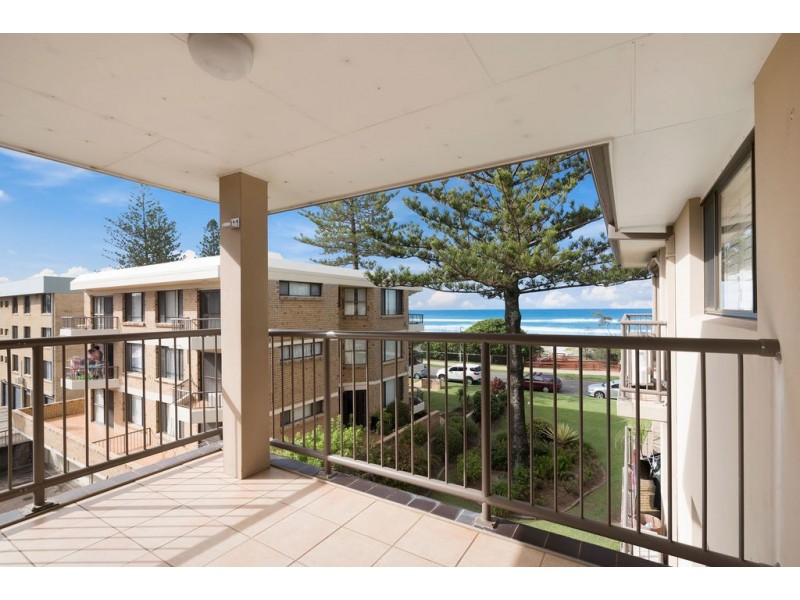 11/234 Pacific Parade, Bilinga QLD 4225