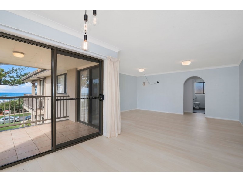 11/234 Pacific Parade, Bilinga QLD 4225