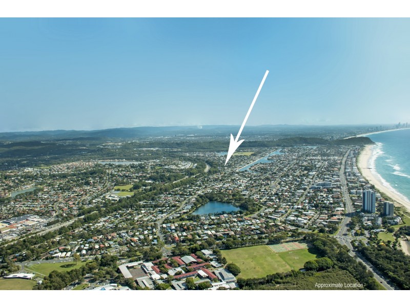 17 Myrtle Court, Palm Beach QLD 4221