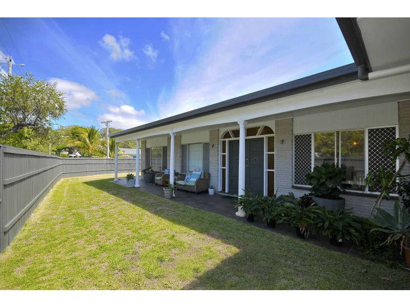 13 Tabilban Street, Burleigh Heads QLD 4220