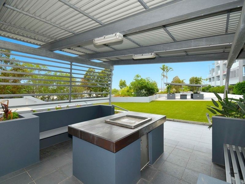 2107/3 Main Street, Varsity Lakes QLD 4227