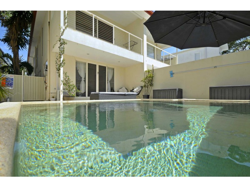 2/93 Laguna Avenue, Palm Beach QLD 4221