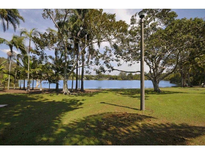 2/93 Laguna Avenue, Palm Beach QLD 4221