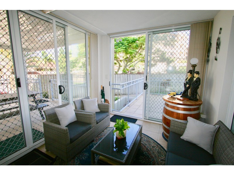 2/18 McGregor Crescent, Tweed Heads NSW 2485