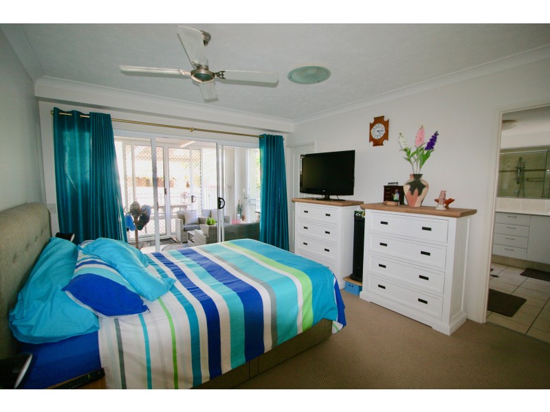 2/18 McGregor Crescent, Tweed Heads NSW 2485