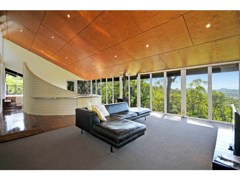 92 Simpsons Road, Currumbin Waters QLD 4223