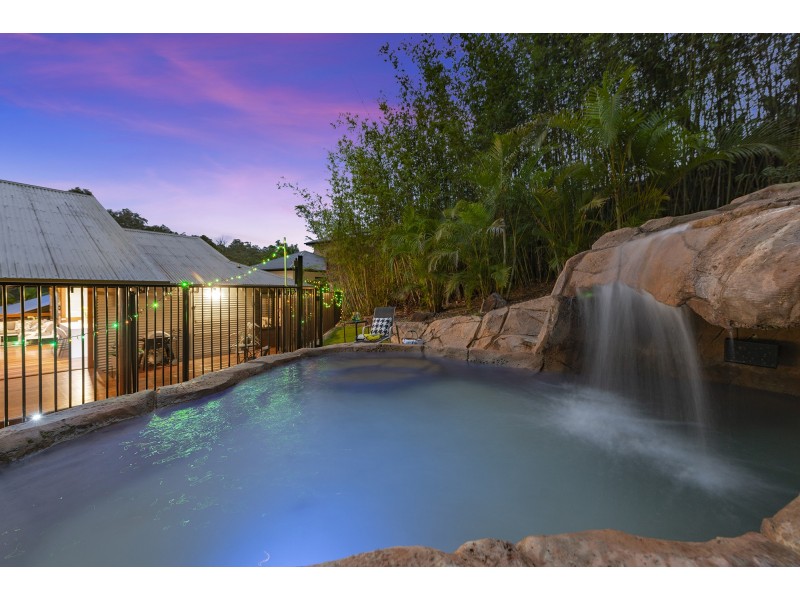 26 Grove Creek Close, Reedy Creek QLD 4227