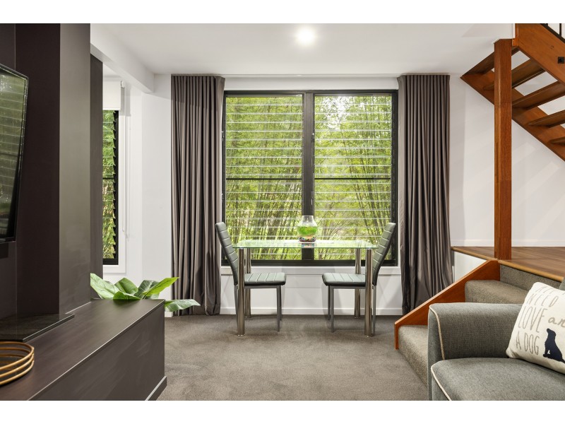26 Grove Creek Close, Reedy Creek QLD 4227