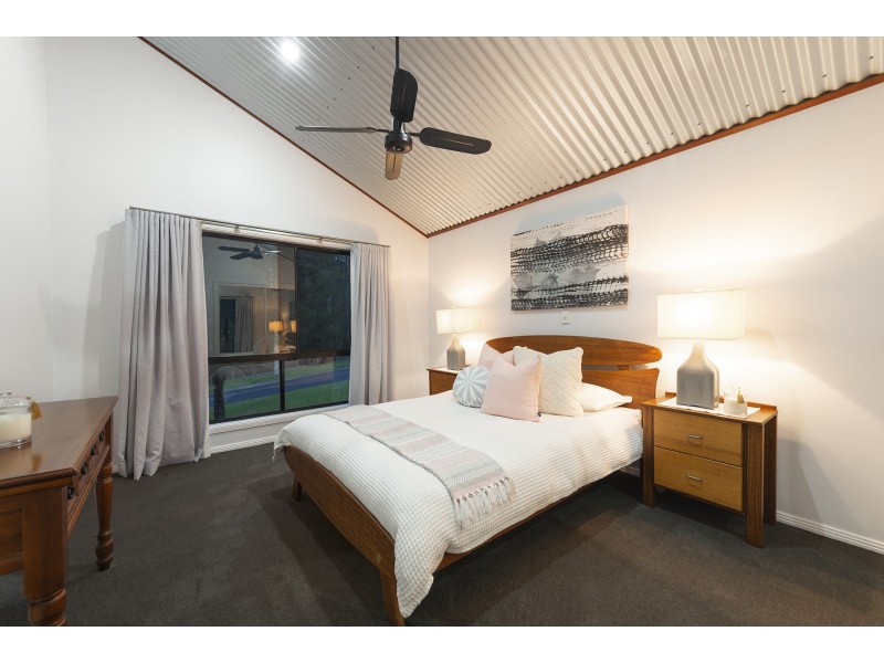 26 Grove Creek Close, Reedy Creek QLD 4227
