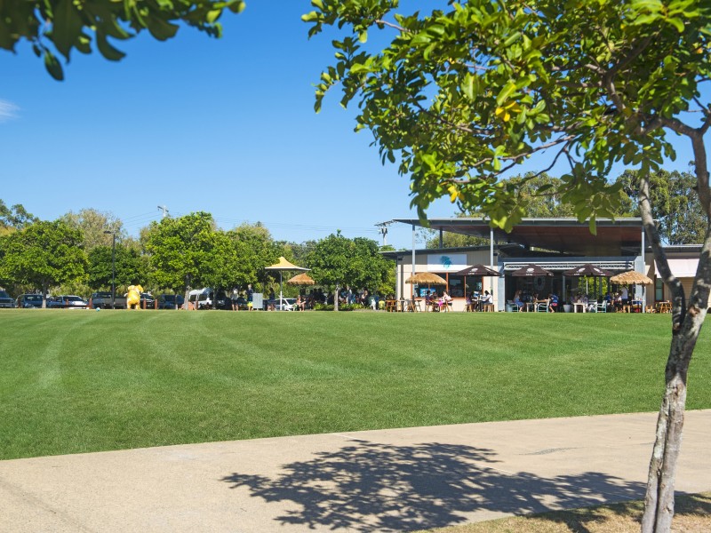 4/3 Nalla Court, Palm Beach QLD 4221