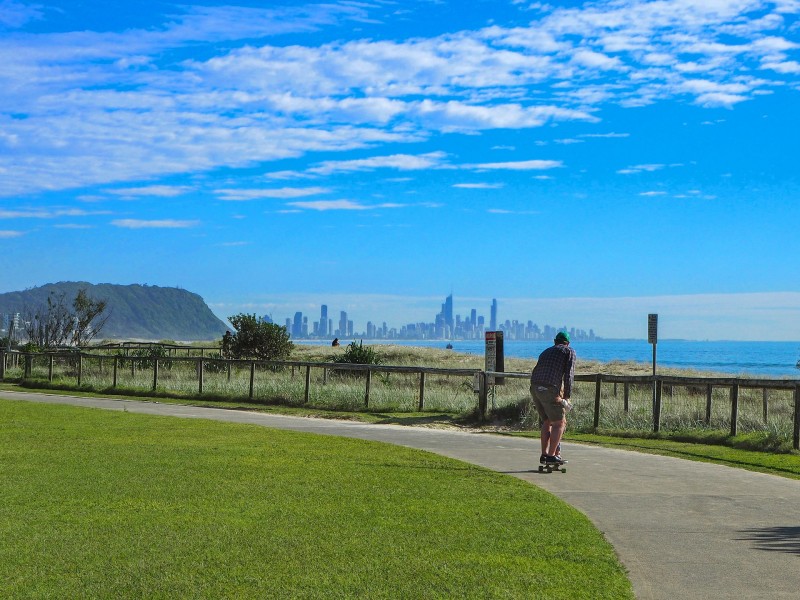 4/3 Nalla Court, Palm Beach QLD 4221