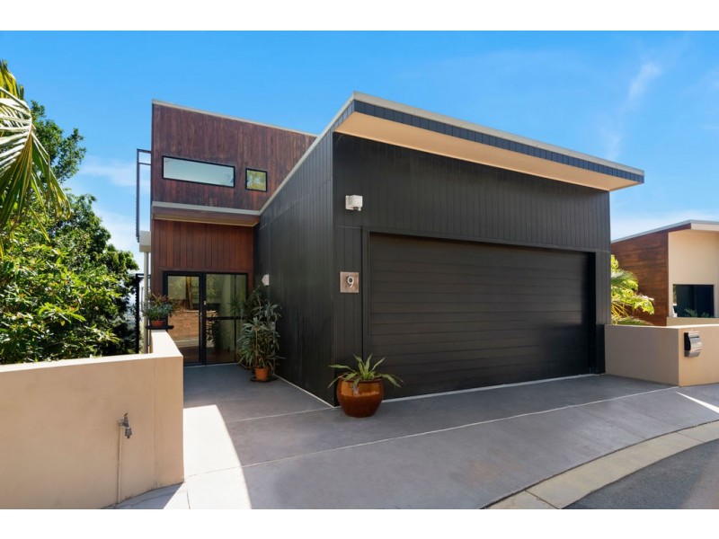 9 Currumbin Crest Drive, Currumbin QLD 4223