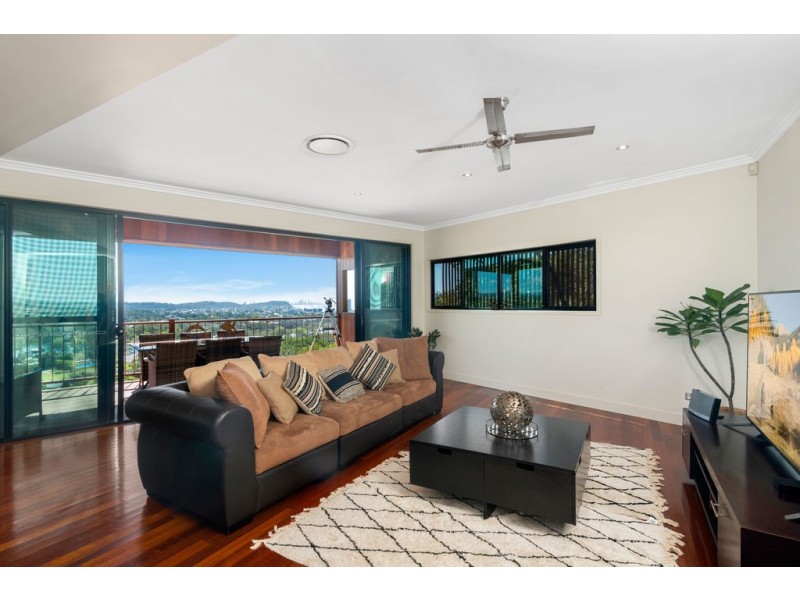 9 Currumbin Crest Drive, Currumbin QLD 4223