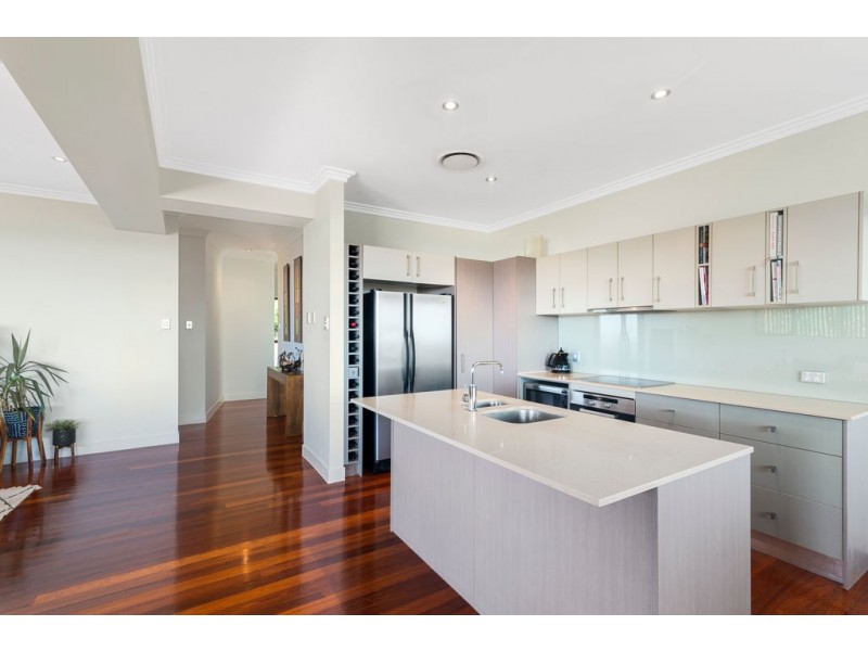 9 Currumbin Crest Drive, Currumbin QLD 4223