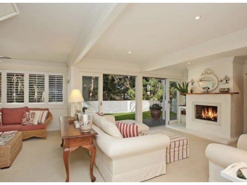 59 Tahiti Avenue, Palm Beach QLD 4221