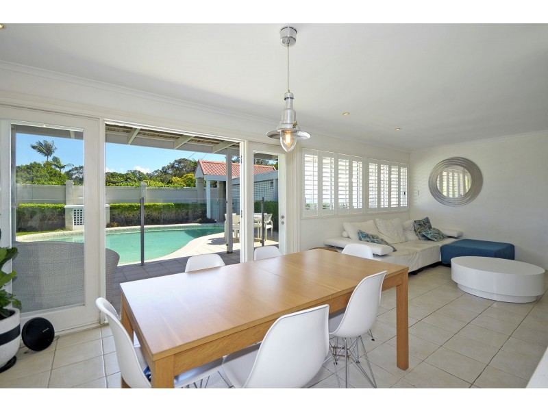 59 Tahiti Avenue, Palm Beach QLD 4221