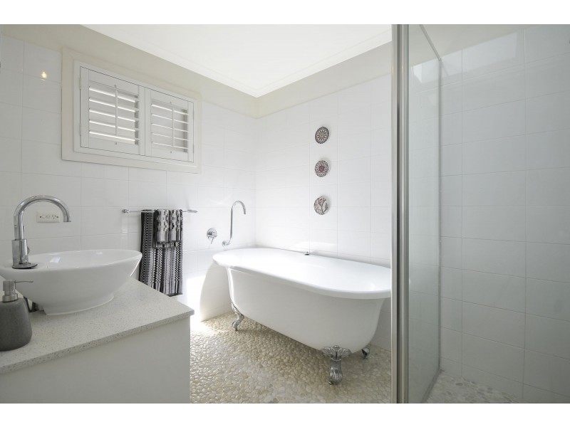 59 Tahiti Avenue, Palm Beach QLD 4221