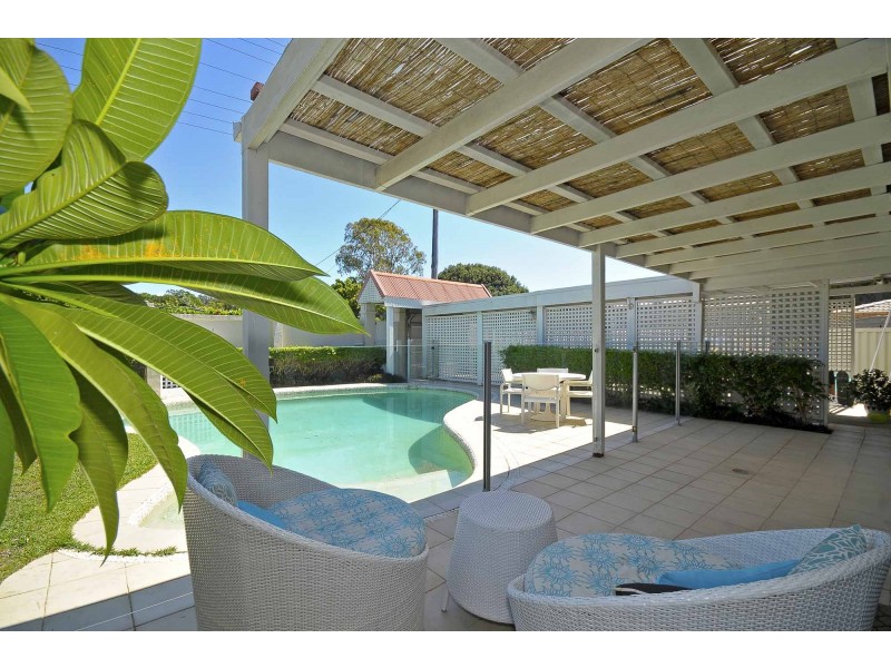 59 Tahiti Avenue, Palm Beach QLD 4221