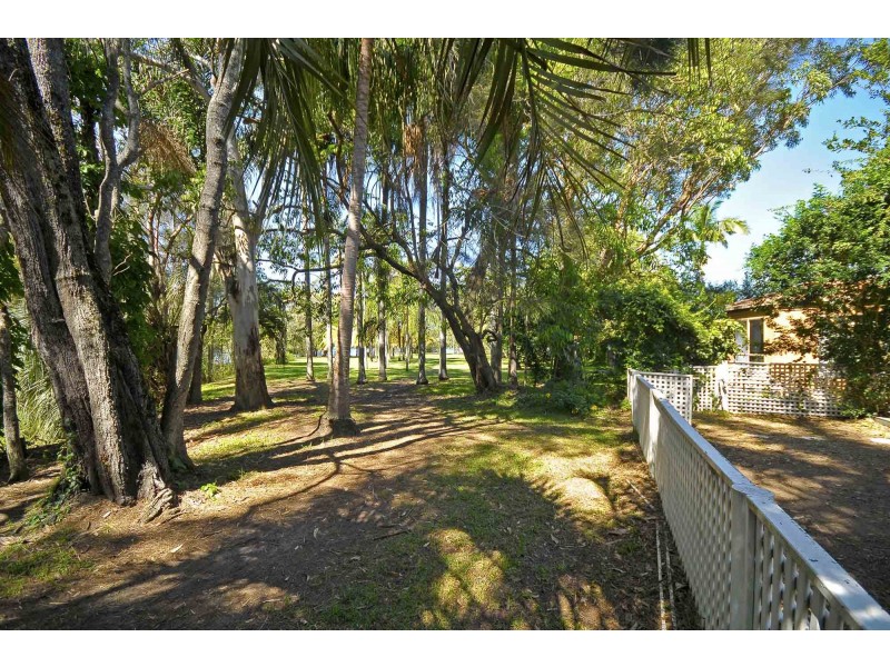 59 Tahiti Avenue, Palm Beach QLD 4221