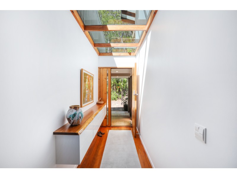 23 Katta Avenue, Currumbin QLD 4223