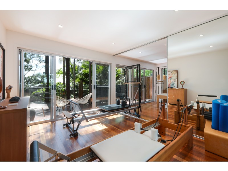 23 Katta Avenue, Currumbin QLD 4223