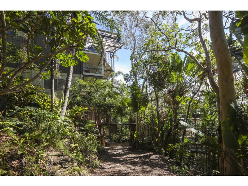 23 Katta Avenue, Currumbin QLD 4223