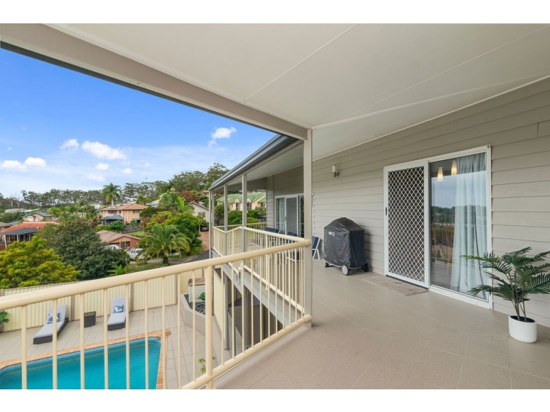 17 Sellin Place, Currumbin Waters QLD 4223