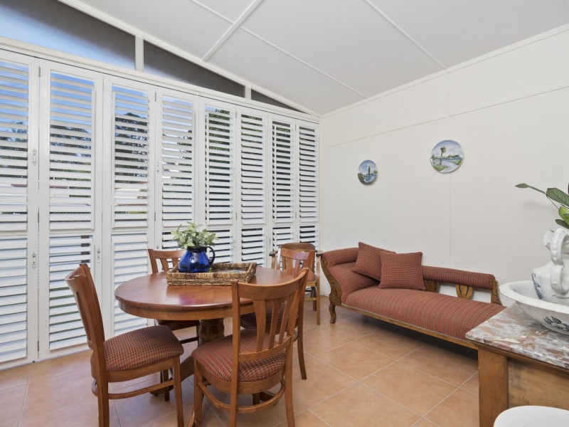 60 Tahiti Avenue, Palm Beach QLD 4221