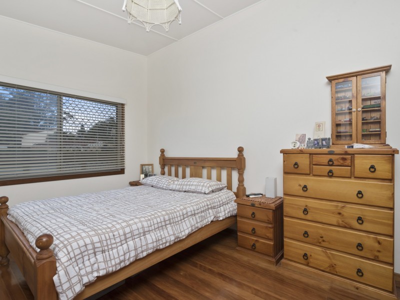 60 Tahiti Avenue, Palm Beach QLD 4221