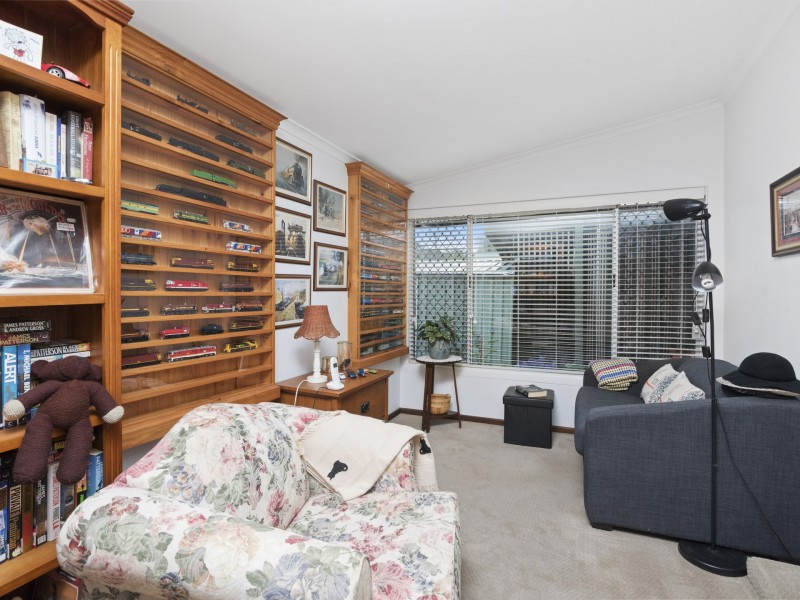 60 Tahiti Avenue, Palm Beach QLD 4221