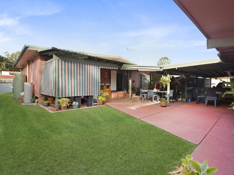 60 Tahiti Avenue, Palm Beach QLD 4221