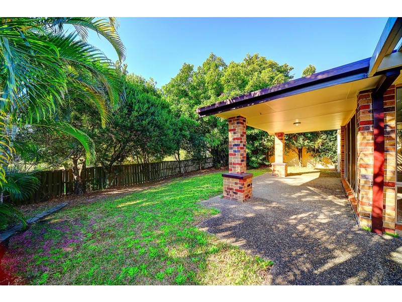 18 Hydrilla Court, Elanora QLD 4221