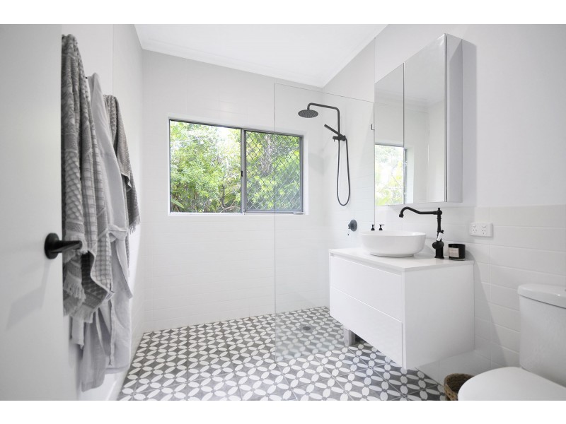 548 Gold Coast Highway, Tugun QLD 4224