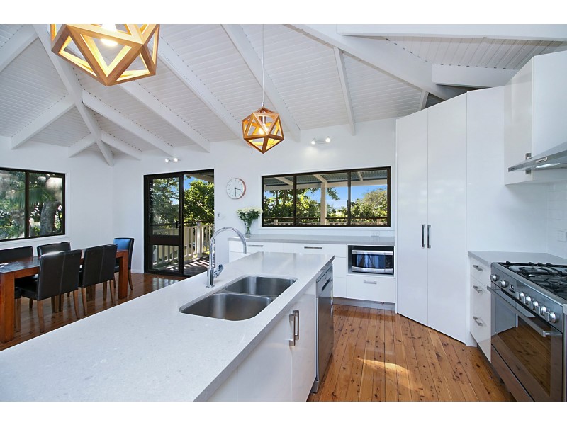 19 Alpha Avenue, Currumbin QLD 4223