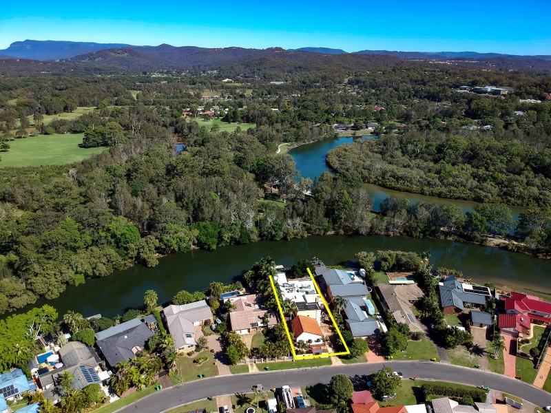 29 Kentia Court, Elanora QLD 4221
