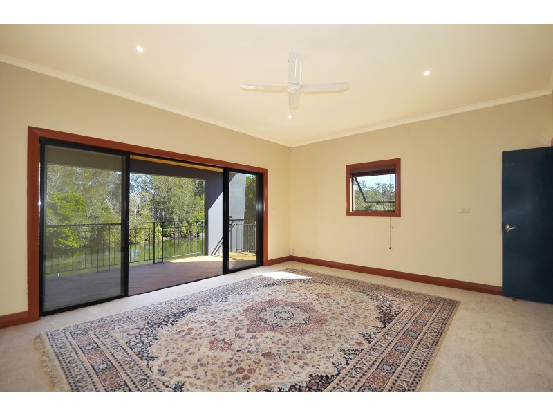 29 Kentia Court, Elanora QLD 4221