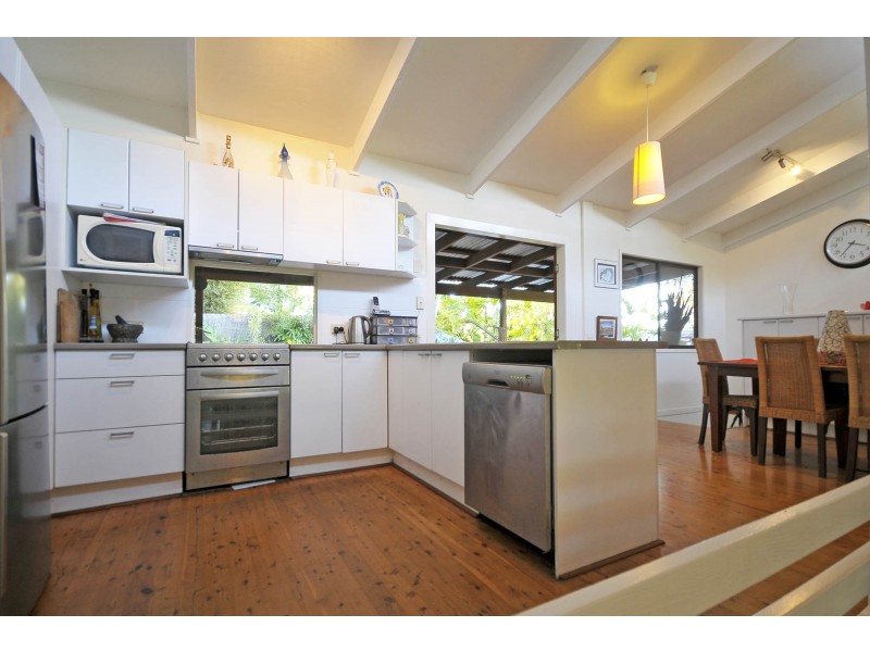 14 Regent Street, Currumbin QLD 4223
