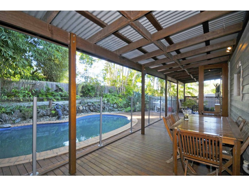 14 Regent Street, Currumbin QLD 4223