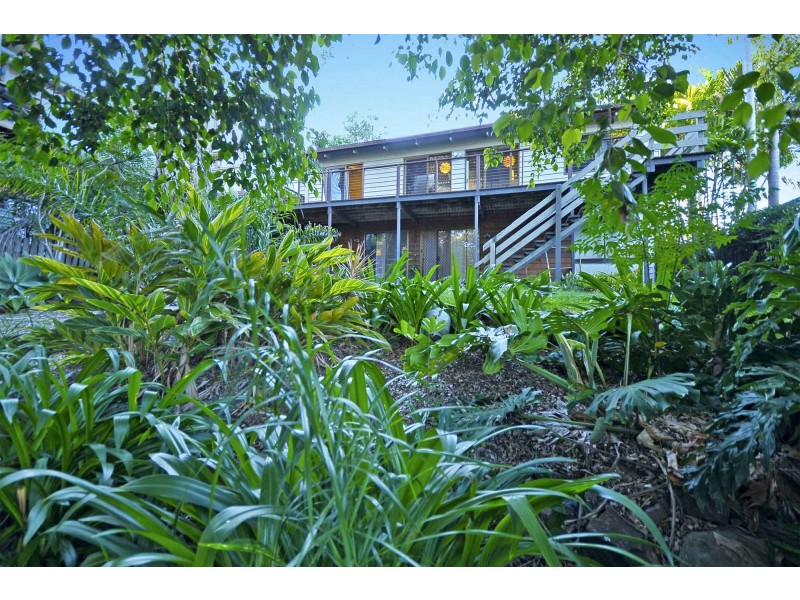 14 Regent Street, Currumbin QLD 4223