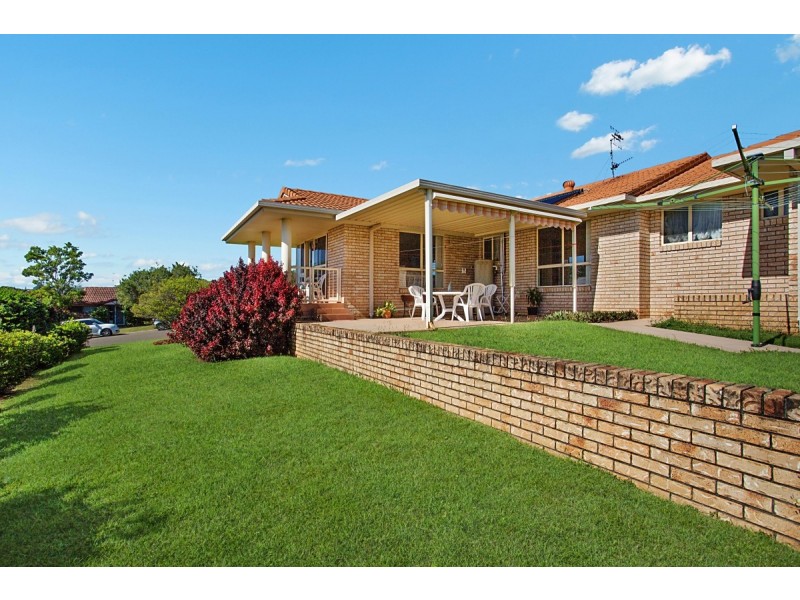 8 Sequoia Court, Banora Point NSW 2486