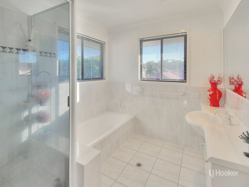 6 Grassland Place, Sunnybank Hills QLD 4109