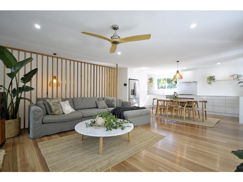 25 Lansell Avenue, Currumbin QLD 4223